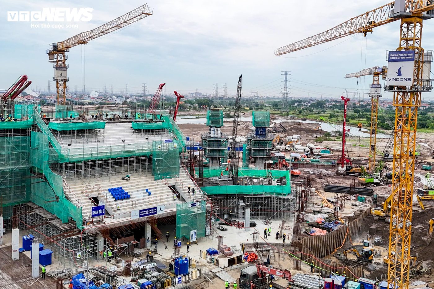 Kết cấu bê tông cốt thép và mốc hoàn thành tháng 12/2026